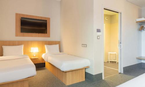 B&B HOTEL Limoges Centre Gare - photo 2