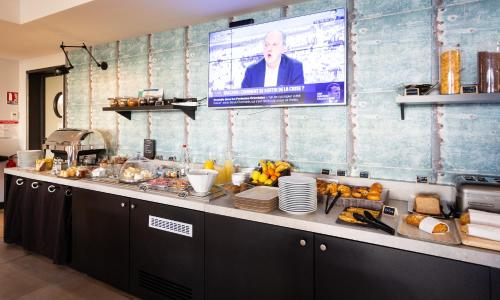 Campanile Limoges Centre - Gare - photo 2