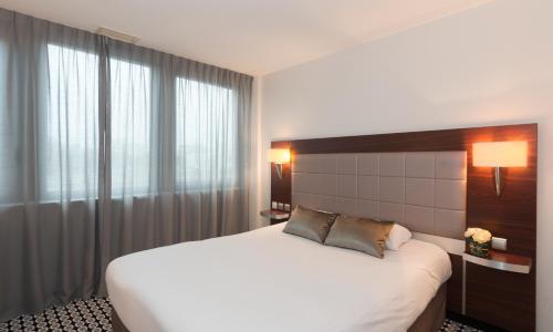 Kyriad Limoges Centre Gare - Atrium - photo 3